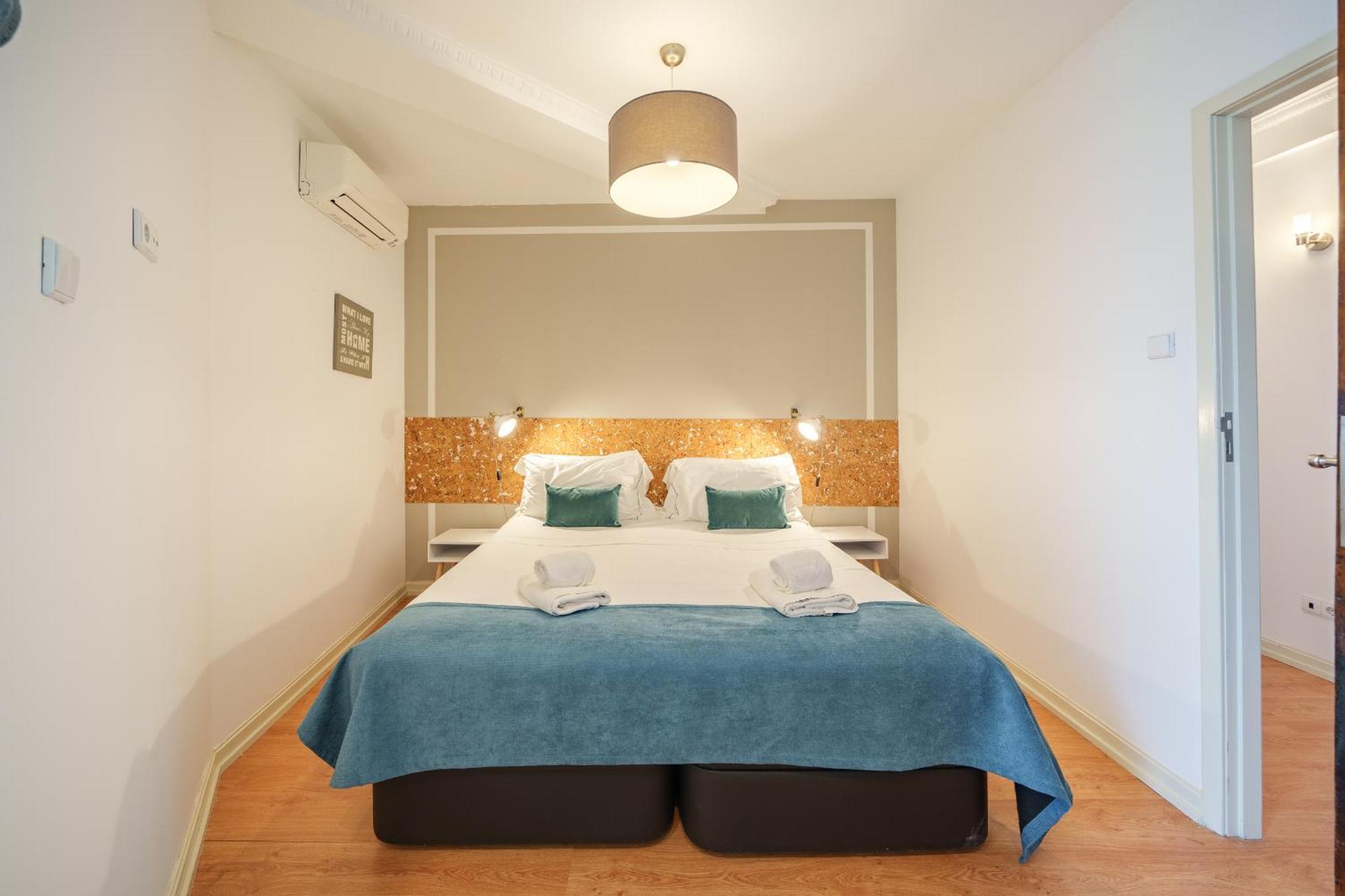 Feel Porto Downtown Apartments & Studios Δωμάτιο φωτογραφία