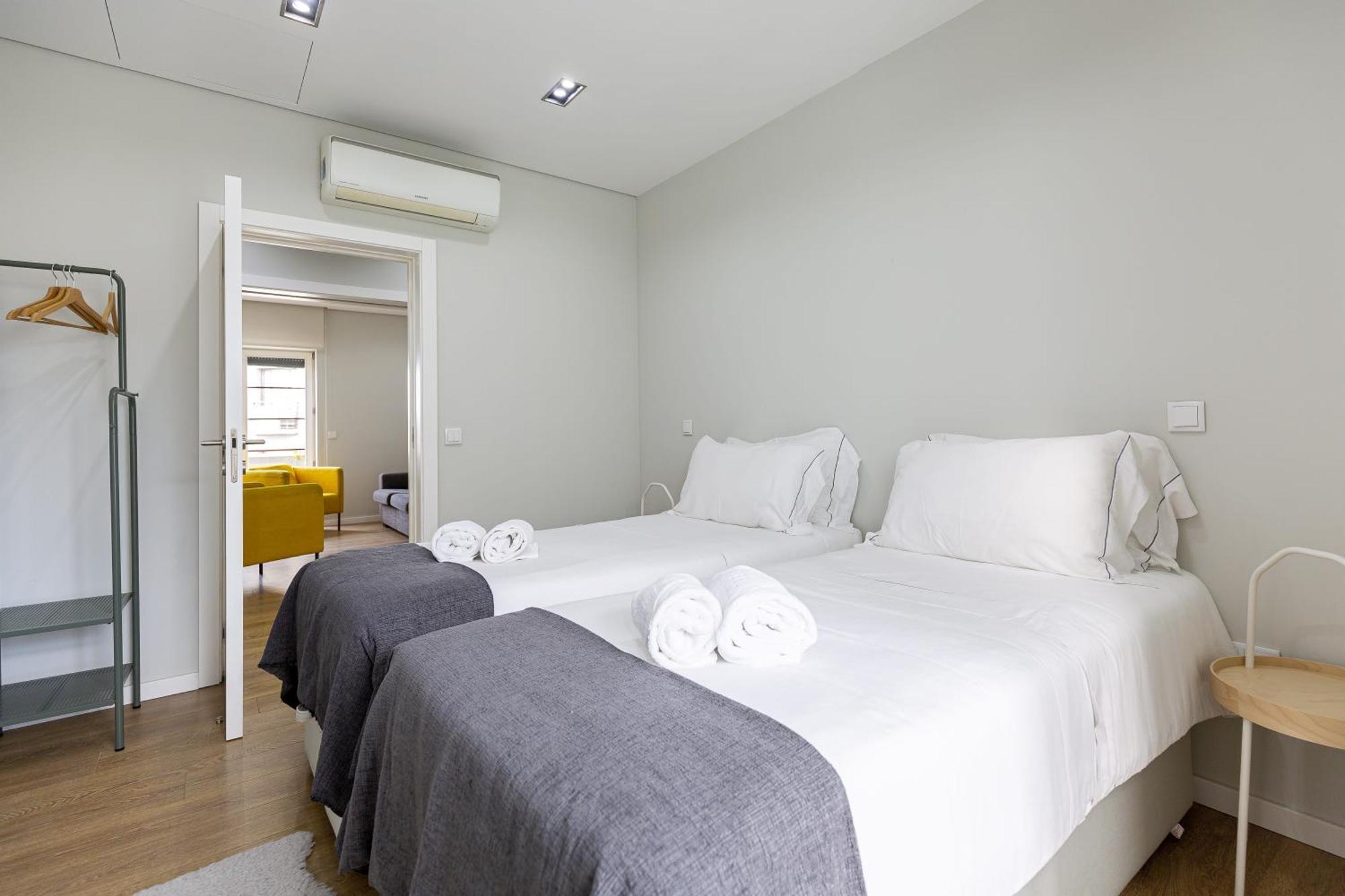 Feel Porto Downtown Apartments & Studios Δωμάτιο φωτογραφία